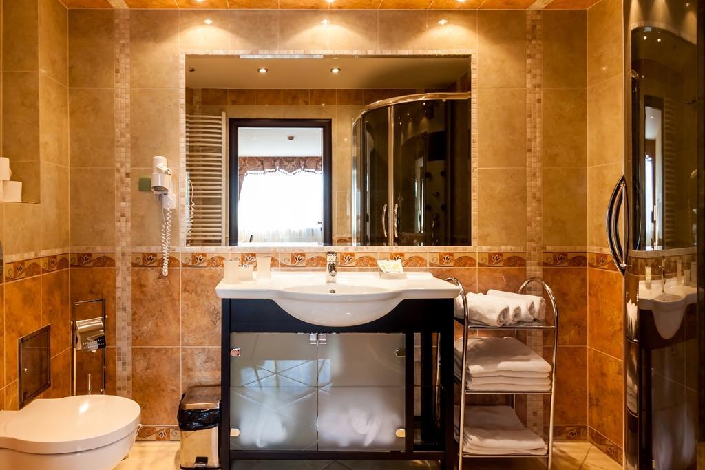 Hotel Alf كراكوفيا المظهر الخارجي الصورة